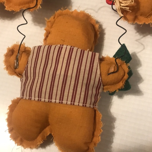 Vintage set if 3 ginger bread cookie Christmas tree ornaments & one canvas bag - Picture 8 of 16